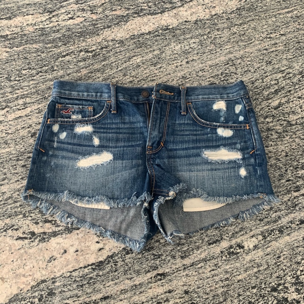 Hollister women’s shorts